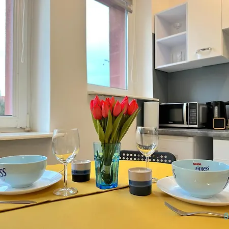 Apartament Honey Apartment- Cozy Retreat, 10 Minutes To Old Town Gdańsk